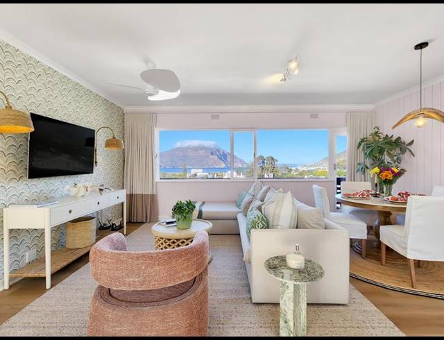 2 BEDROOM PROPERTY TO RENT IN HOUT BAY